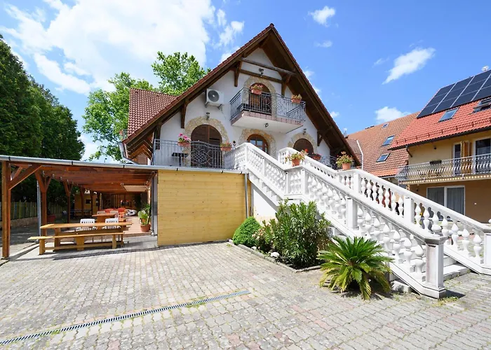 Molnar Vendeghaz 24 Rum i privatbostad Zamárdi